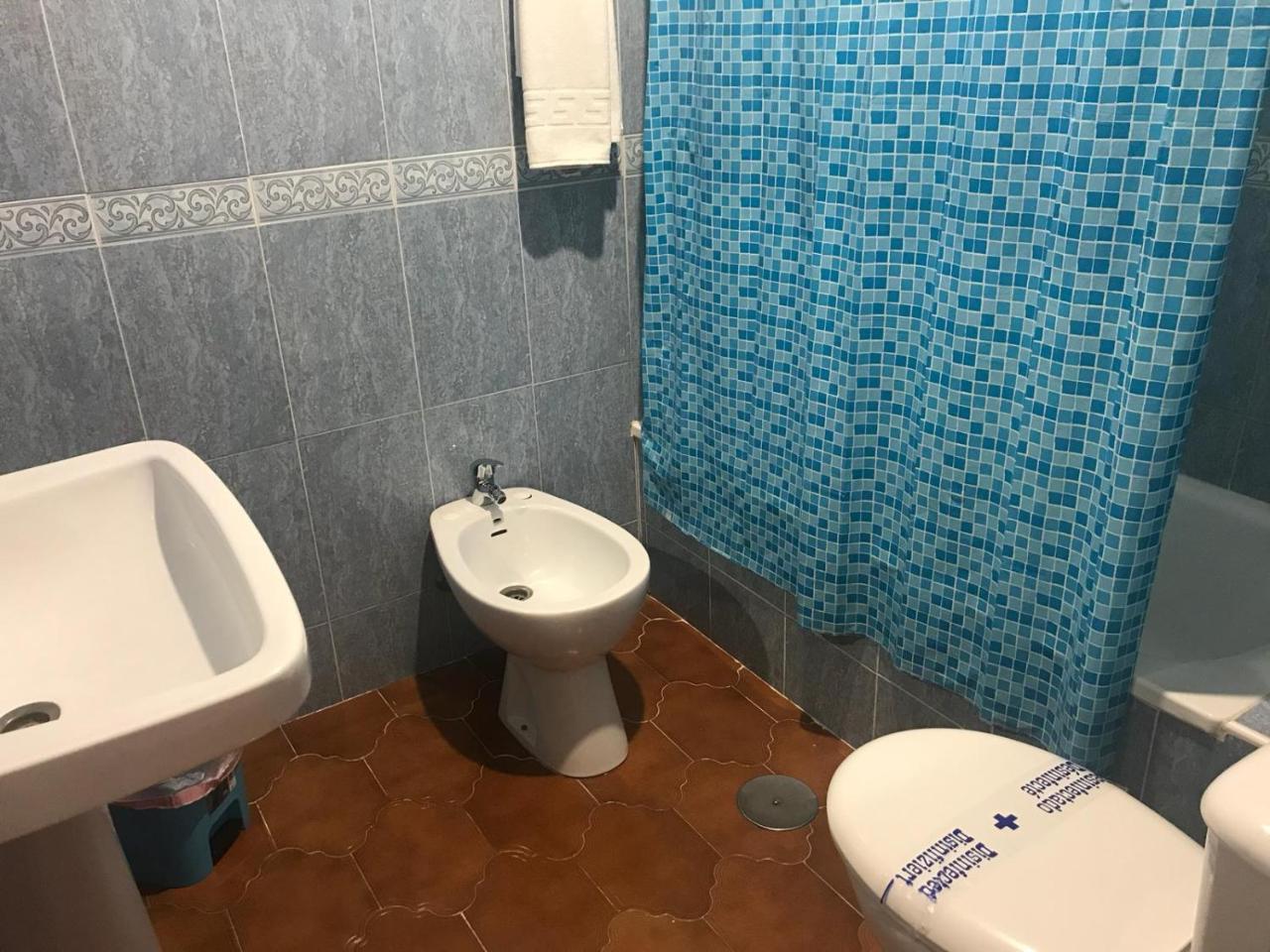 Hostal Restaurante Milenium Hotel Torremegía Kültér fotó
