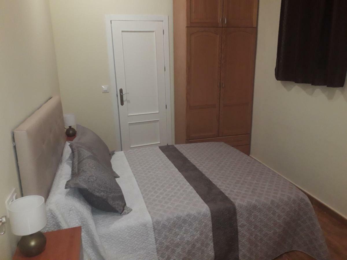 Hostal Restaurante Milenium Hotel Torremegía Kültér fotó